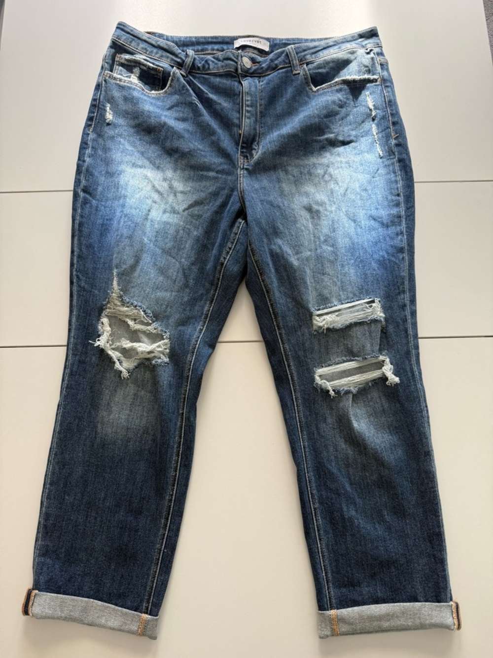 High-Rise Crop Boyfriend Jean